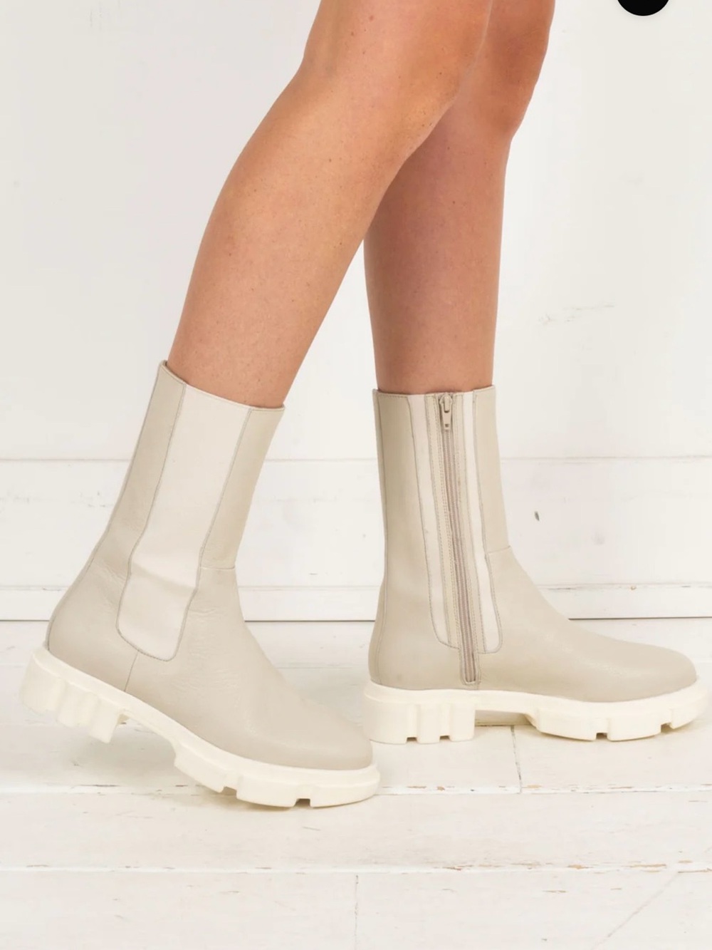 Free People Brooks Chelsea Boots Chalk 36.5 (Fits US 5.5)